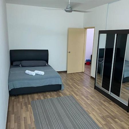 Nice Seremban 2 1/2 Storey House With 4 Rooms Екстериор снимка